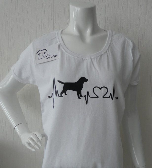 tee shirt femme "battement coeur chien"